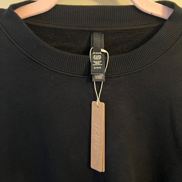 NWT SKIMS Cotton Fleece Classic Crewneck Sweatshirt - Onyx - Medium - Picture 5 of 9